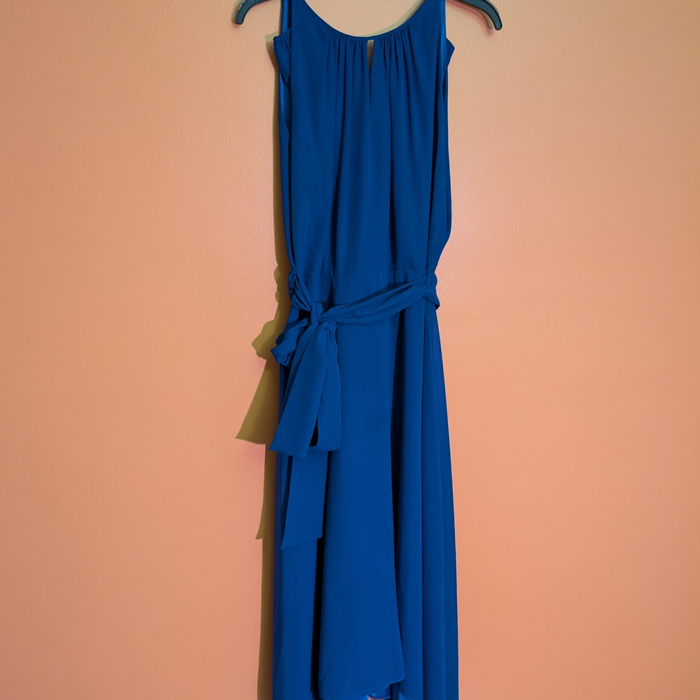 Elegant Blue Sleeveless Dress